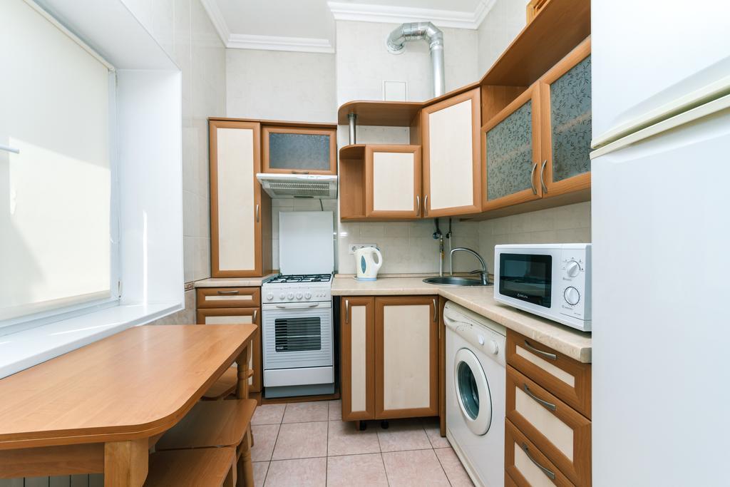 Apartment On Khreshchatyk Kyiv Exterior photo
